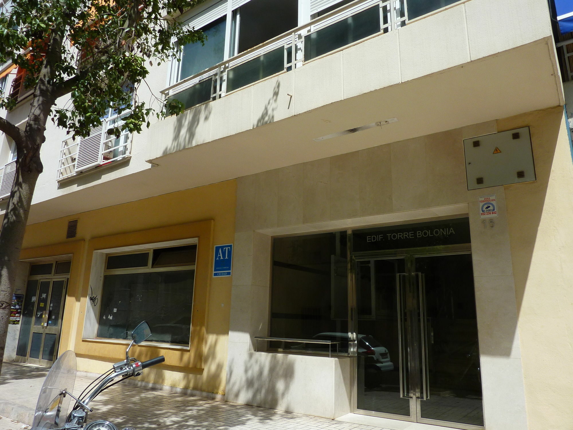 4Seasons San Nicolas Apartment Малага Екстериор снимка