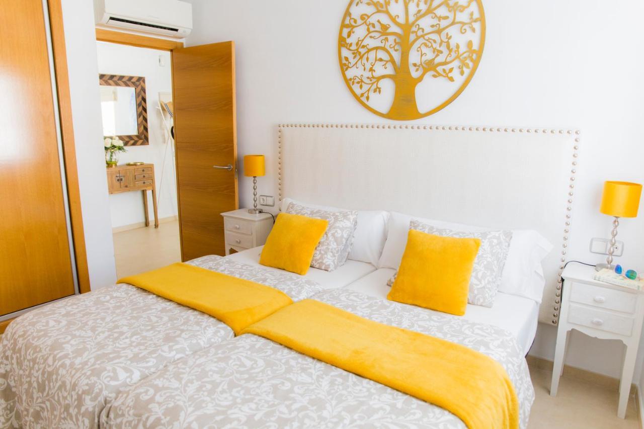 4Seasons San Nicolas Apartment Малага Екстериор снимка